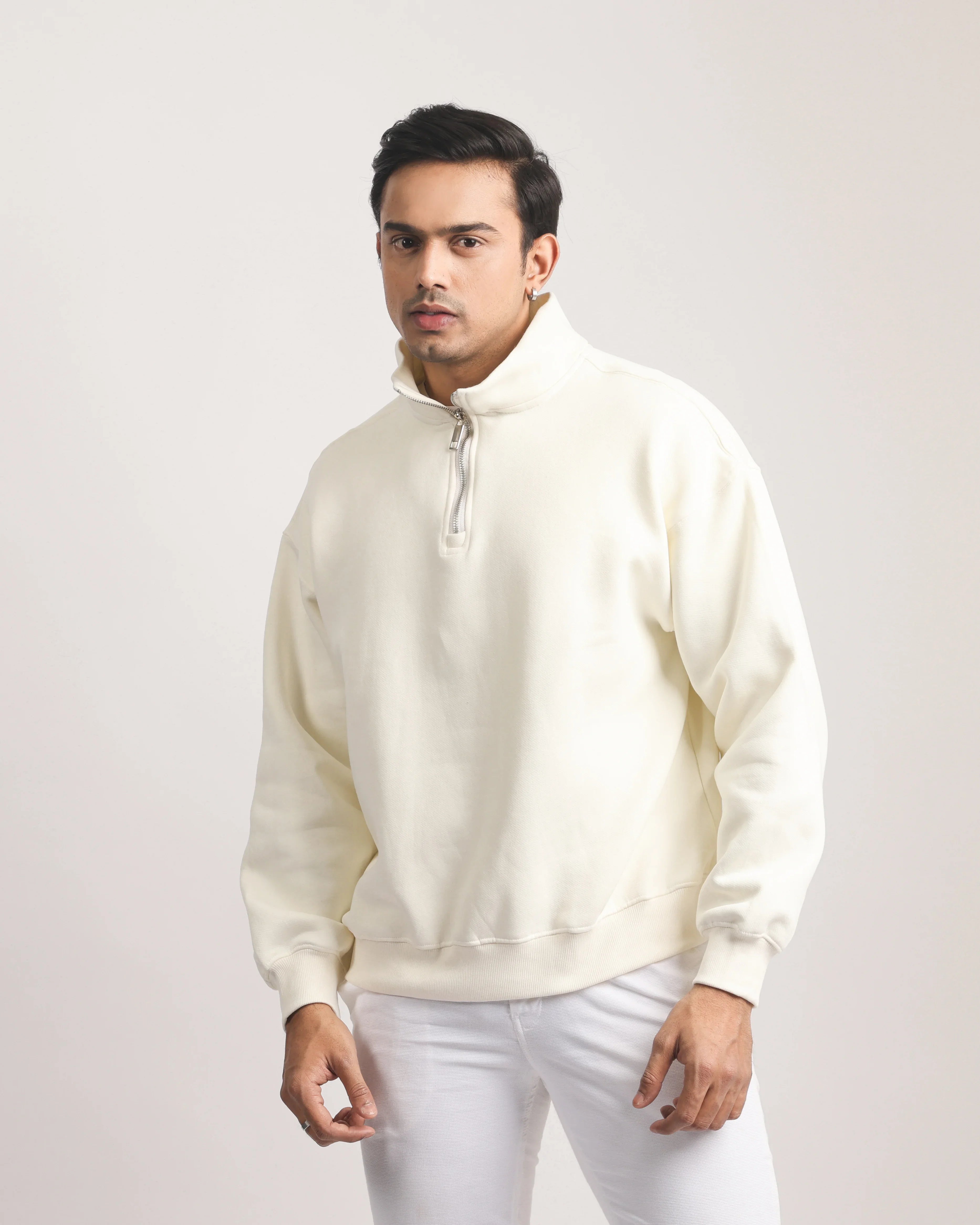 OFF WHITE ZIP TOP SWEATSHIRT