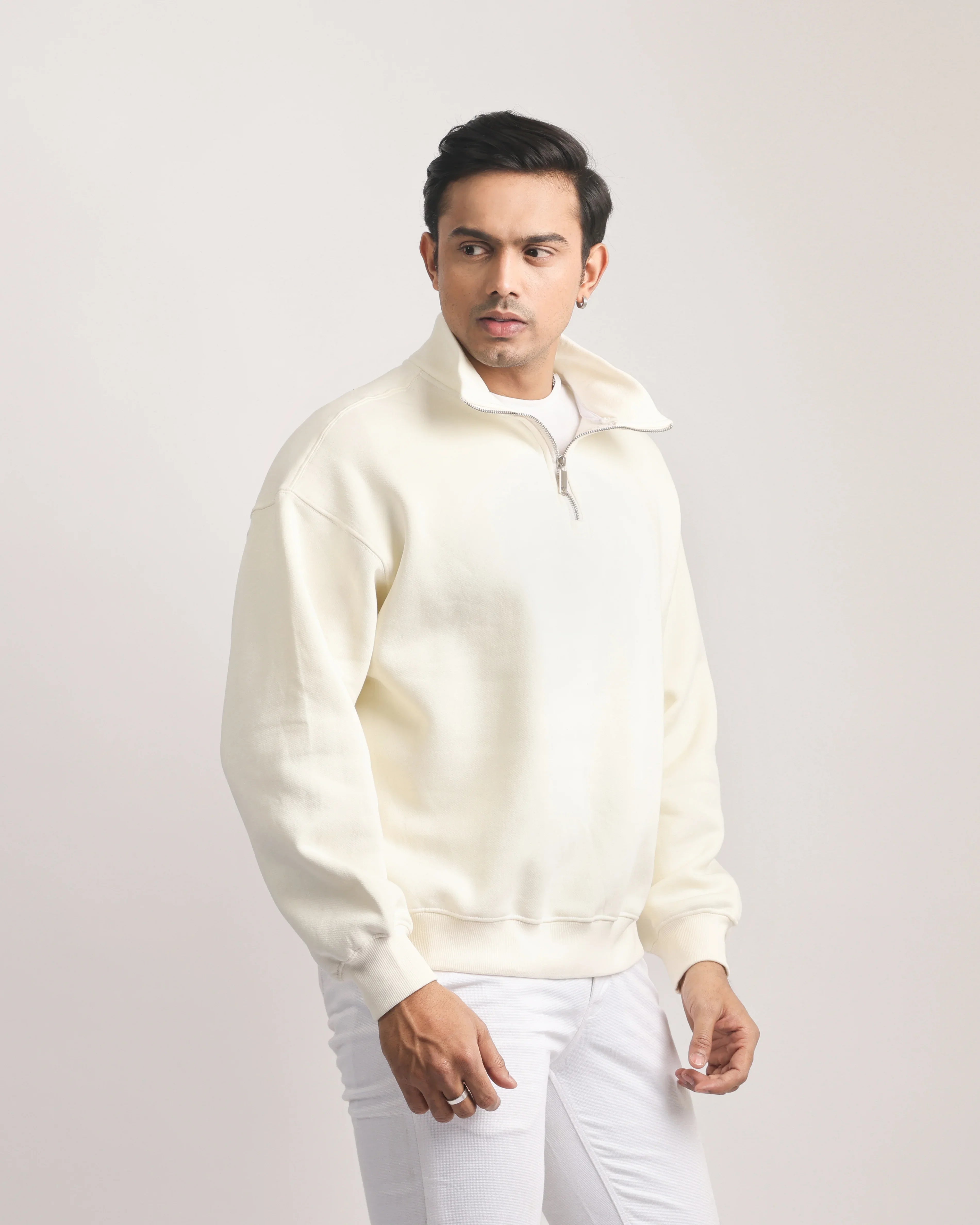 OFF WHITE ZIP TOP SWEATSHIRT